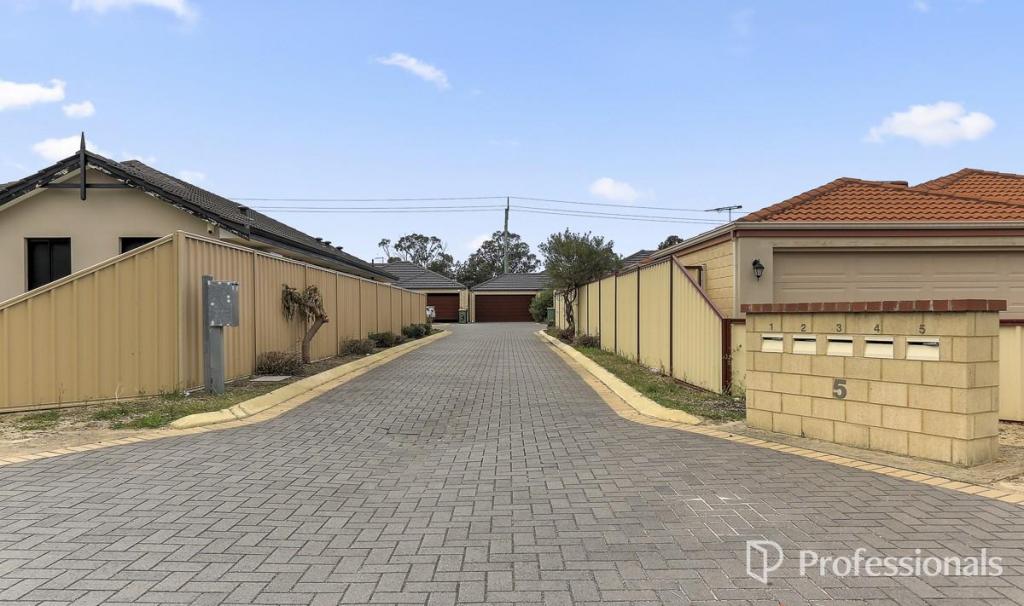 1/5 Pulchella St, Wattle Grove, WA 6107