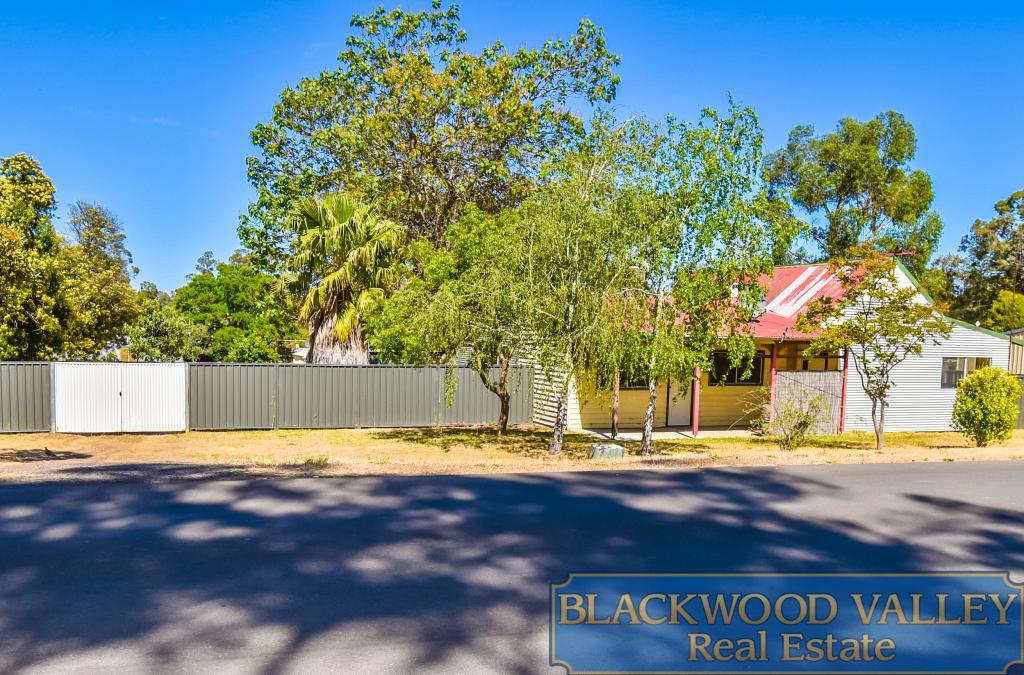 83 Blackwood Rd, Greenbushes, WA 6254