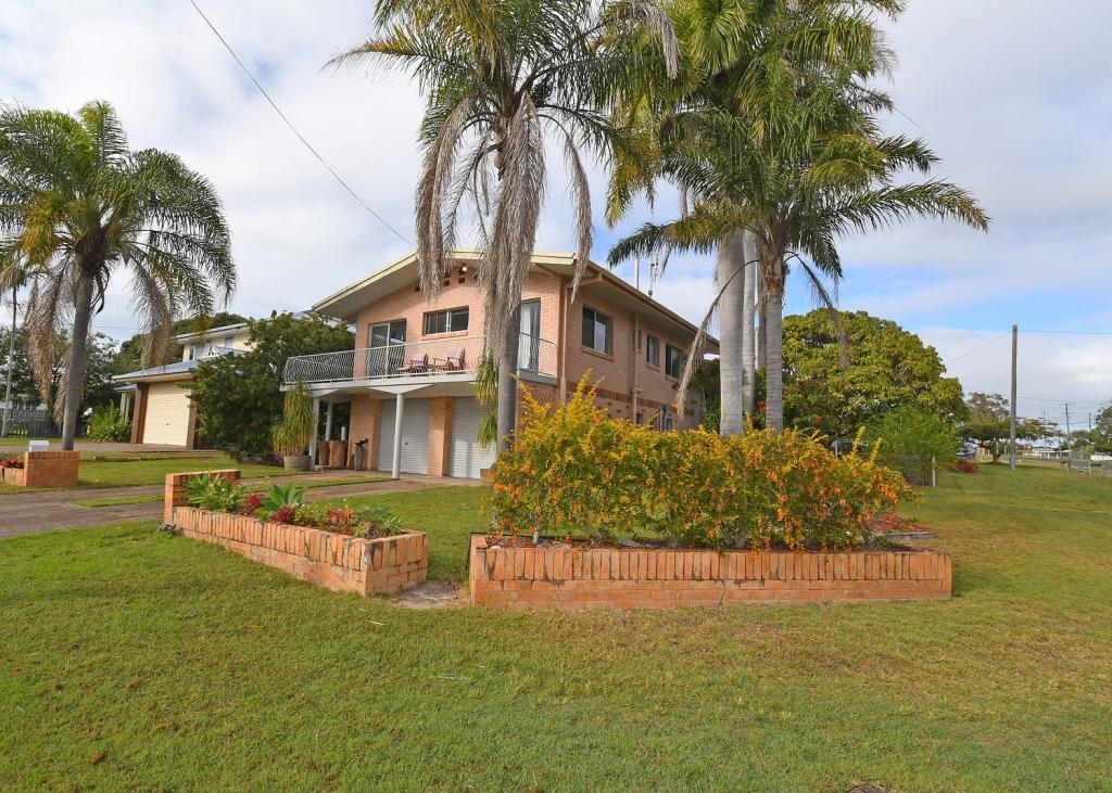 309 Torquay Tce, Torquay, QLD 4655