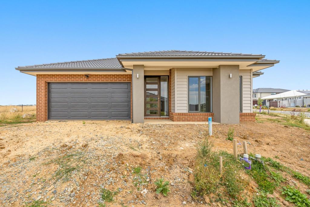 16 Glebe App, Clyde North, VIC 3978