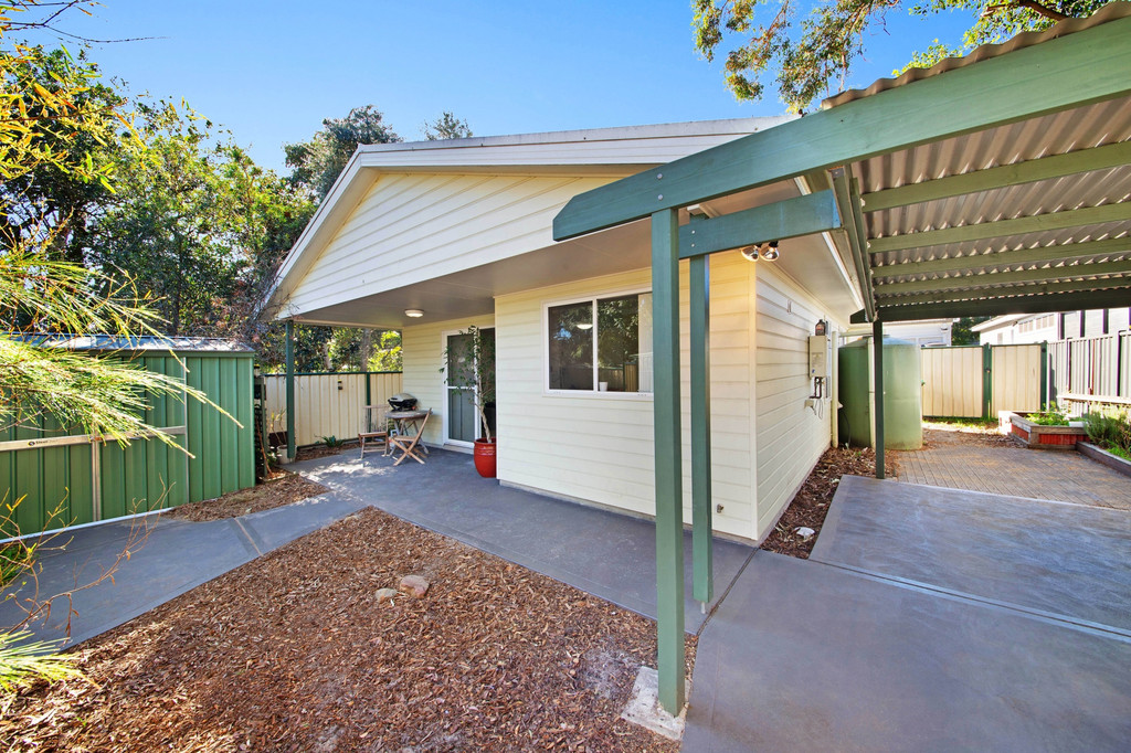 9a Banksia St, Ettalong Beach, NSW 2257