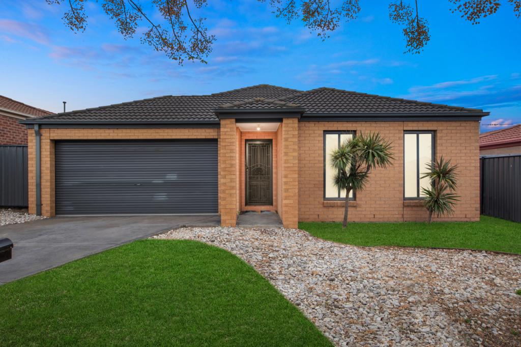 4 Kilburn Gr, Derrimut, VIC 3026