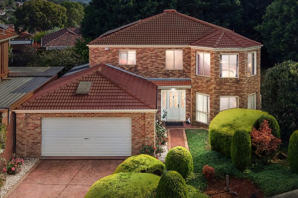 7 ITALLE CT, WHEELERS HILL, VIC 3150