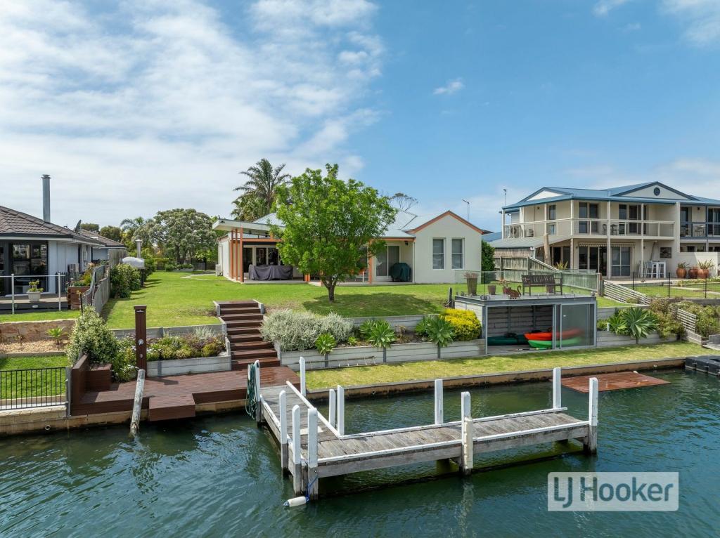 15 WINDJAMMER CT, PAYNESVILLE, VIC 3880