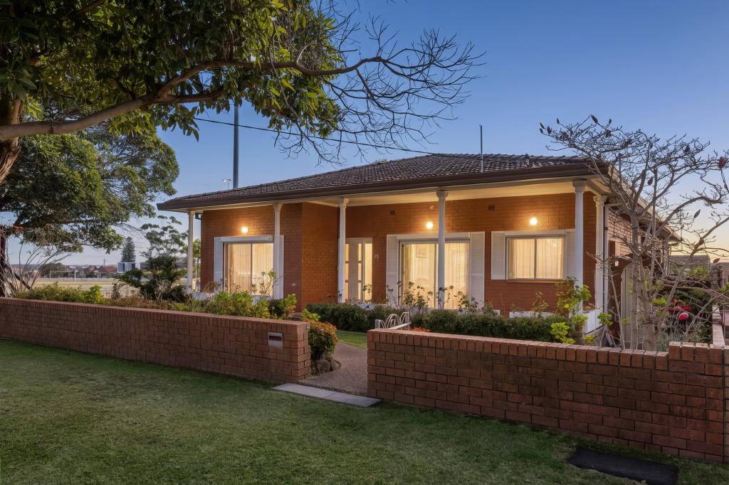 15 Dawson Ave, Earlwood, NSW 2206