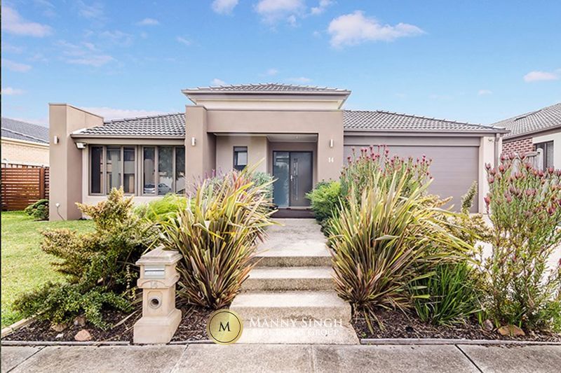 14 JIANNI WAY, BERWICK, VIC 3806