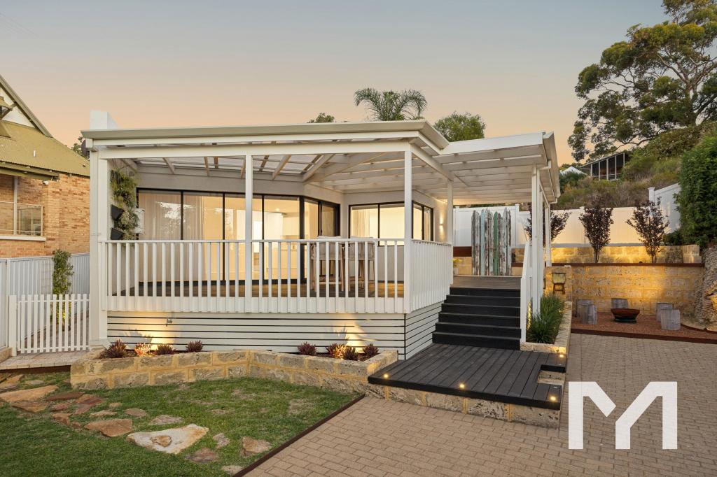 32e Blackwall Reach Pde, Bicton, WA 6157