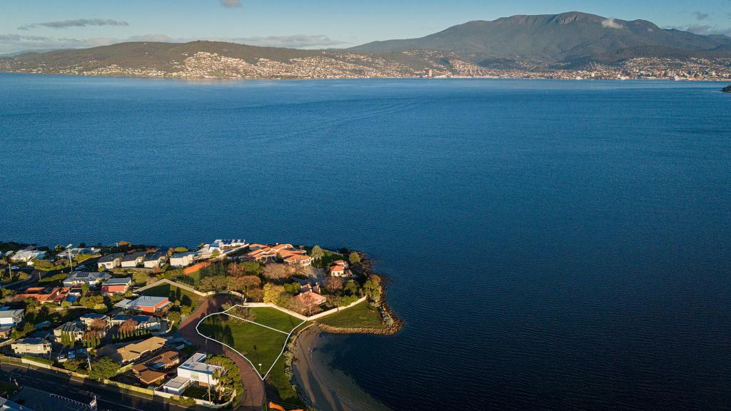 13 + 14 Howrah Point Ct, Howrah, TAS 7018