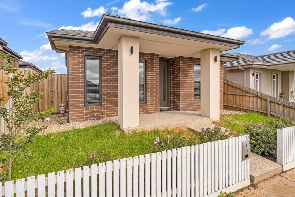 14 Corak St, Eynesbury, VIC 3338
