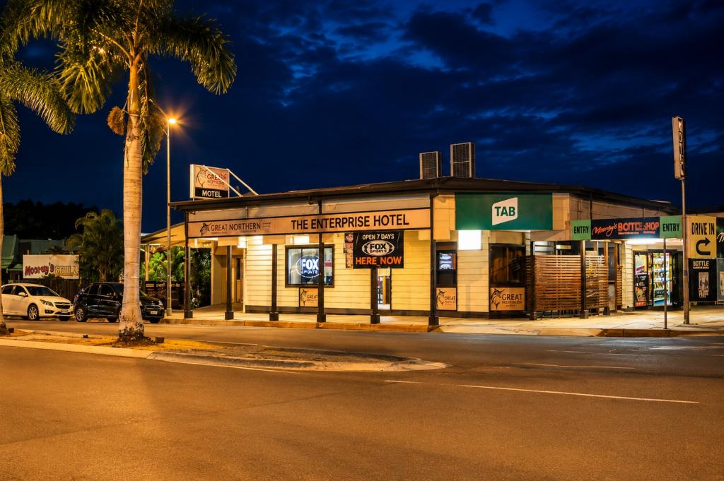 211 Gill St, Charters Towers City, QLD 4820