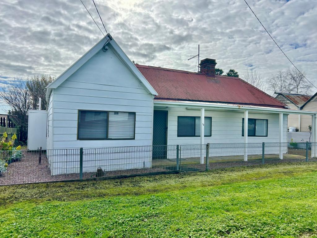 76 Grey St, Terang, VIC 3264