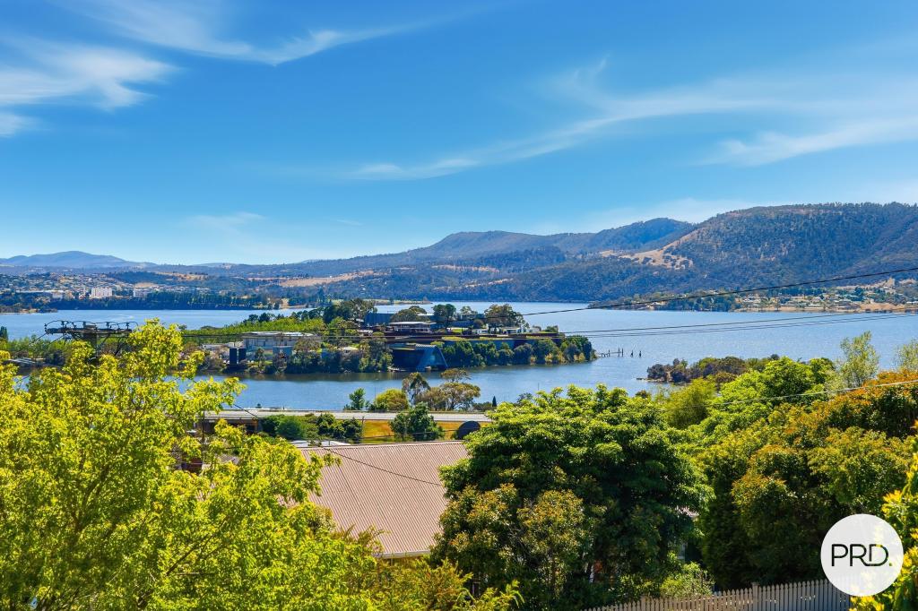 35 Radcliff Cres, Rosetta, TAS 7010