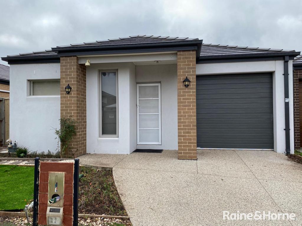 22 Pembridge Ave, Williams Landing, VIC 3027