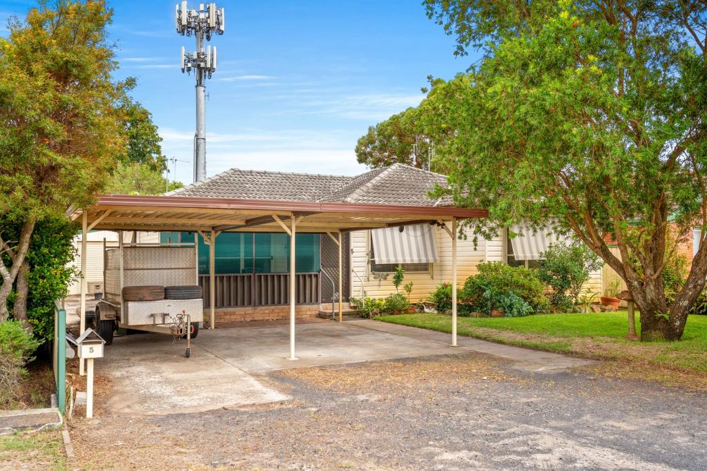 5 Wentworth Ave, Woy Woy, NSW 2256