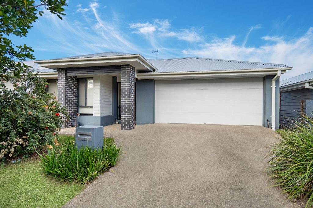 5 Bell St, Silkstone, QLD 4304