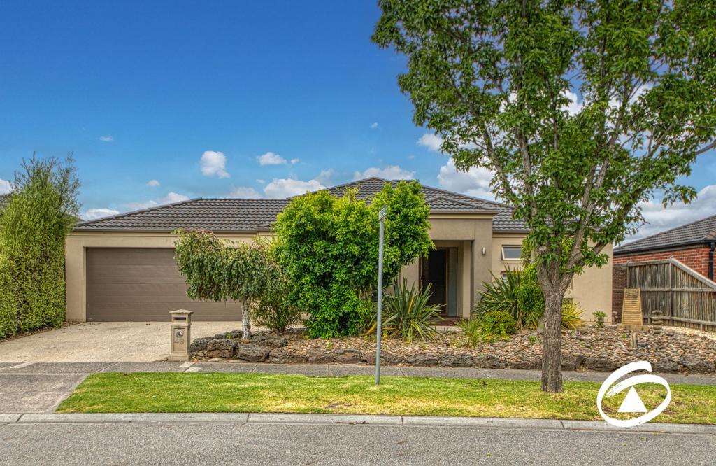 49 Von Nida Dr, Cranbourne North, VIC 3977