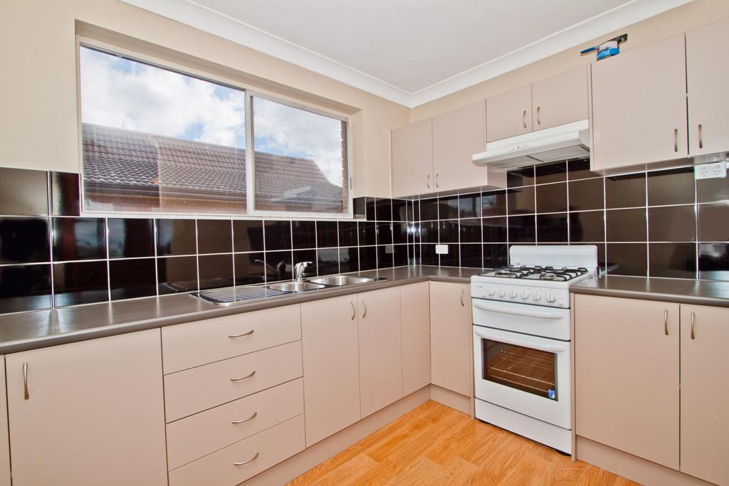 3/10 Cross St, Fairfield, QLD 4103