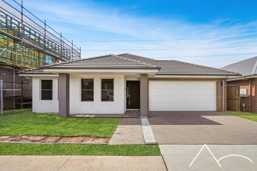 21 Herd St, Oran Park, NSW 2570