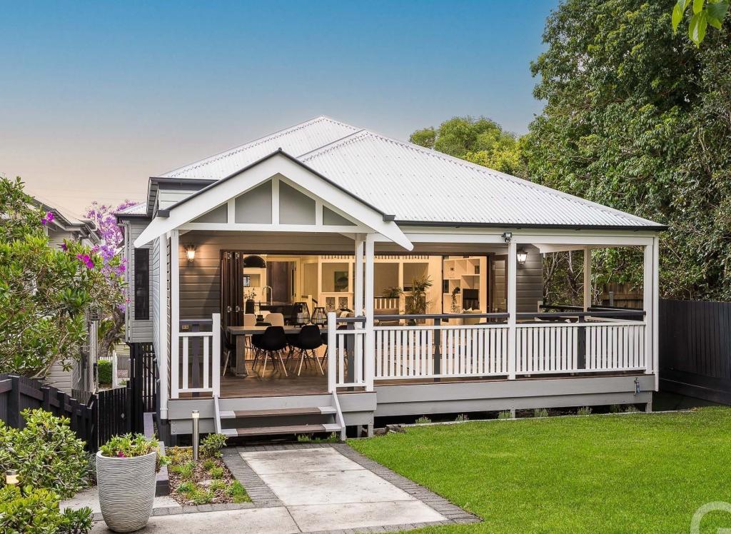 50 Mackay St, Windsor, QLD 4030