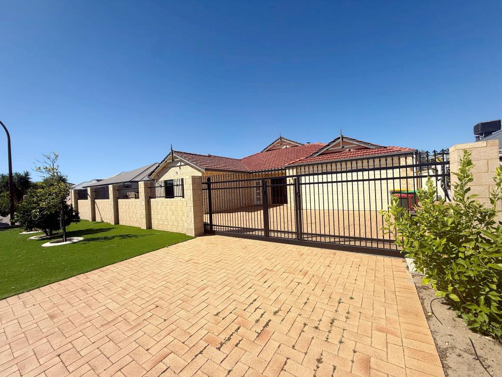 6 Wimbridge Rd, Wattle Grove, WA 6107