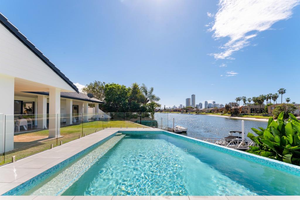 10 Australis Ct, Mermaid Waters, QLD 4218