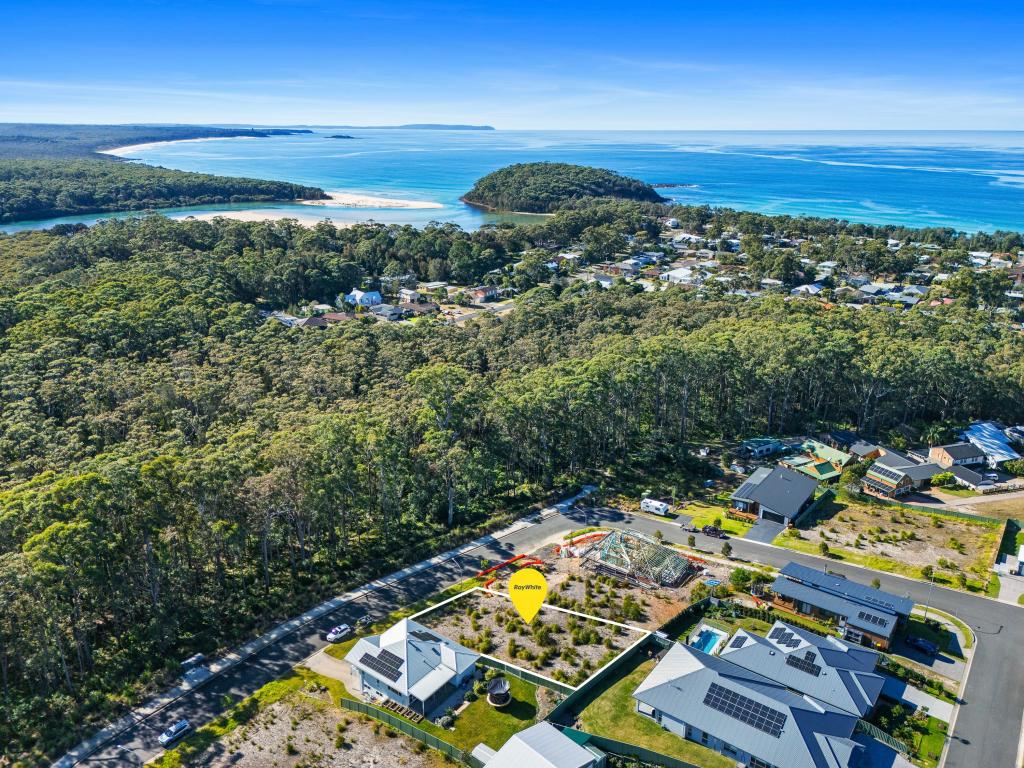 136 Seaspray St, Narrawallee, NSW 2539