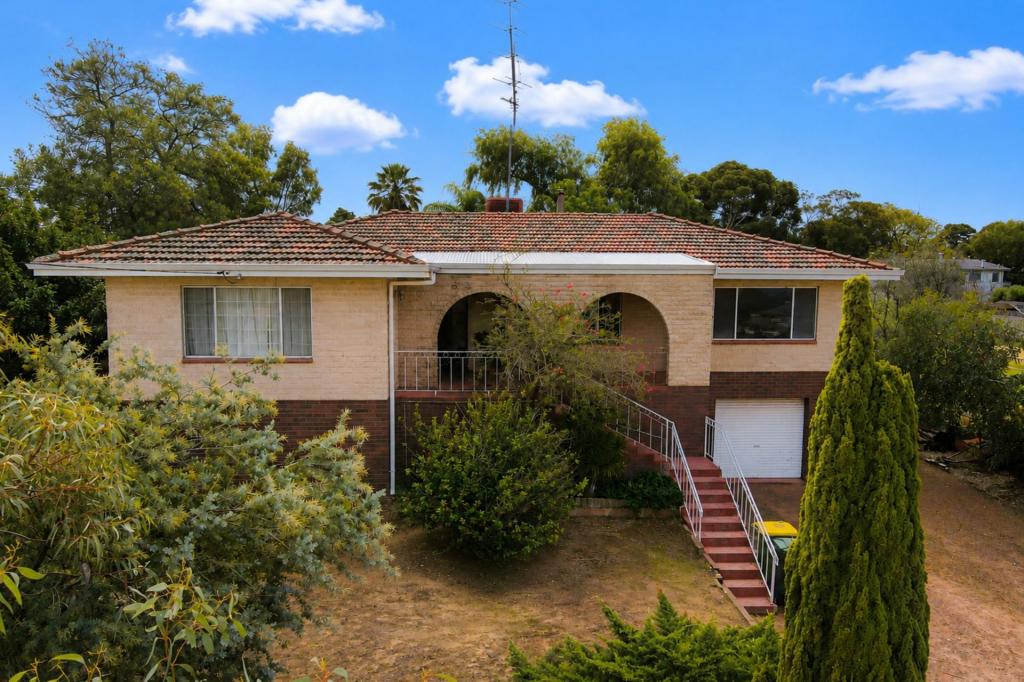 11 Ackland St, Wongan Hills, WA 6603
