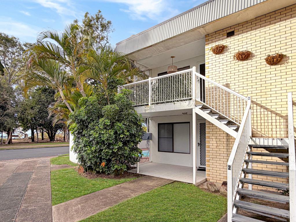 2/480 Esplanade, Torquay, QLD 4655