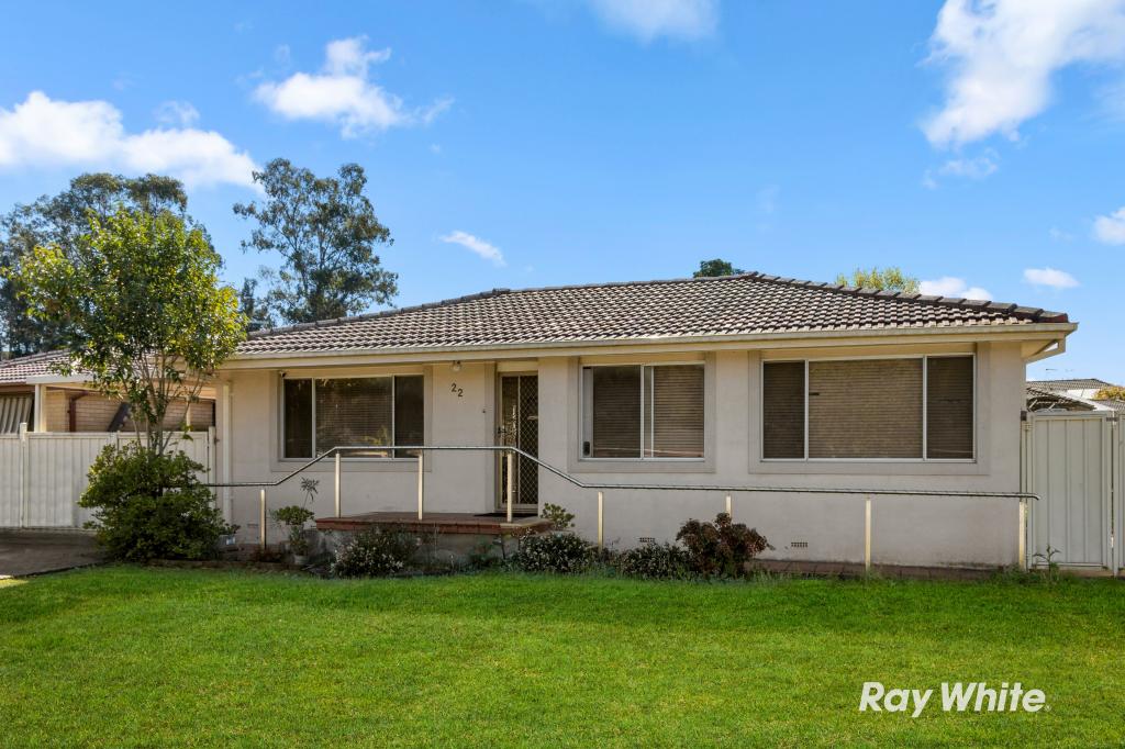 22 Elwood Cres, Quakers Hill, NSW 2763