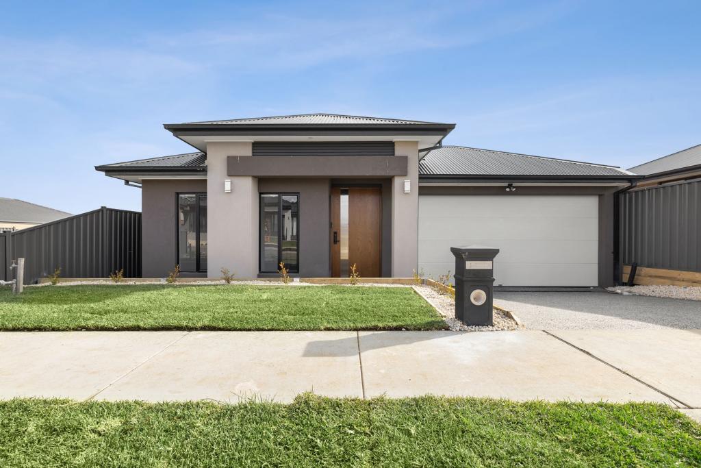 4 Bowerbird Gra, Winter Valley, VIC 3358