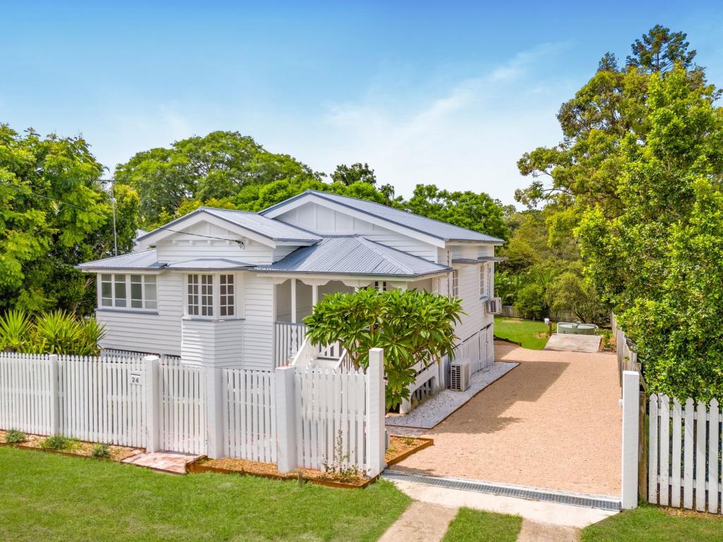 24a Moffatt St, Ipswich, QLD 4305