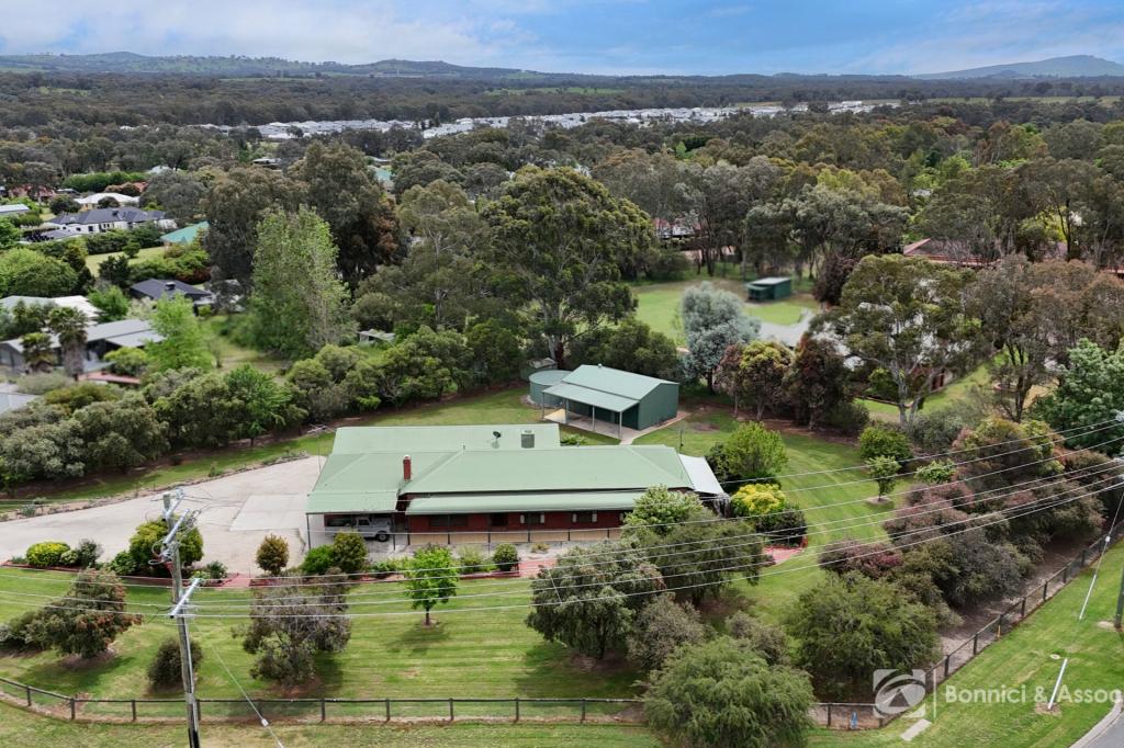 4 Lobbe Rd, Thurgoona, NSW 2640