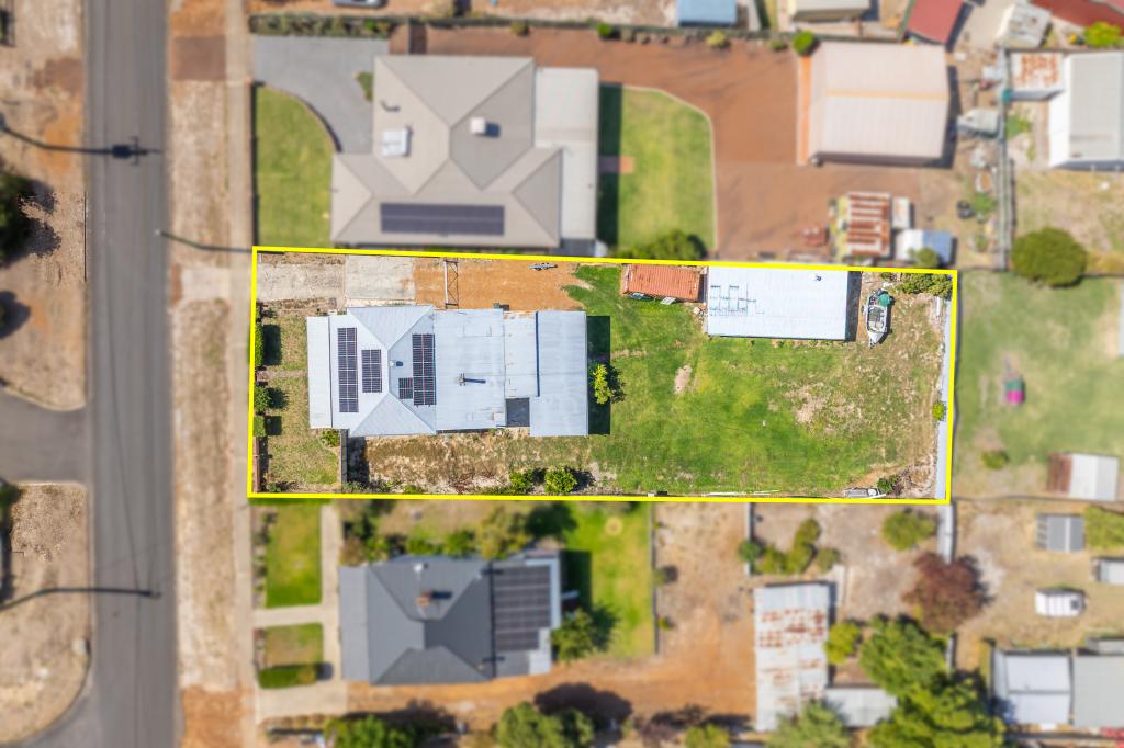 89 Deakin St, Collie, WA 6225