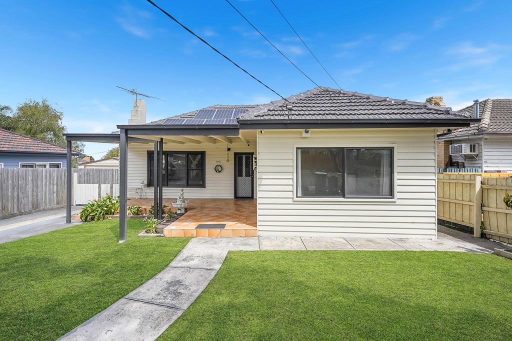 4 Wallace Ave, Dandenong, VIC 3175