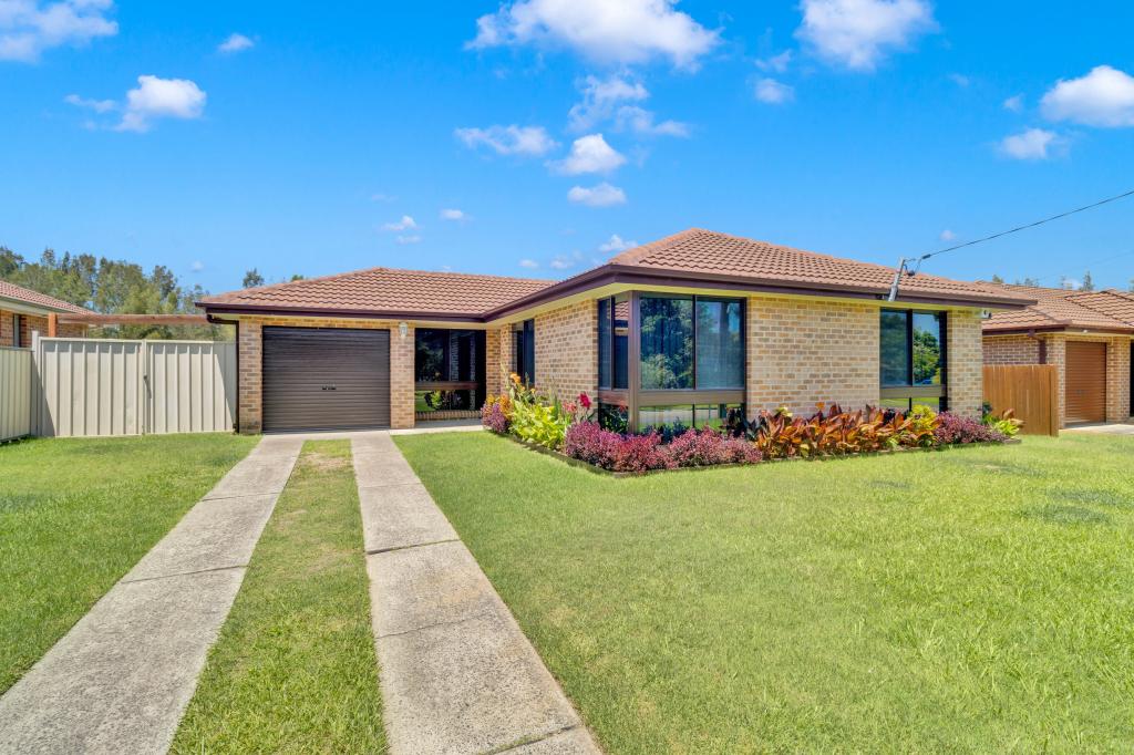 13 Finch Pl, Bateau Bay, NSW 2261