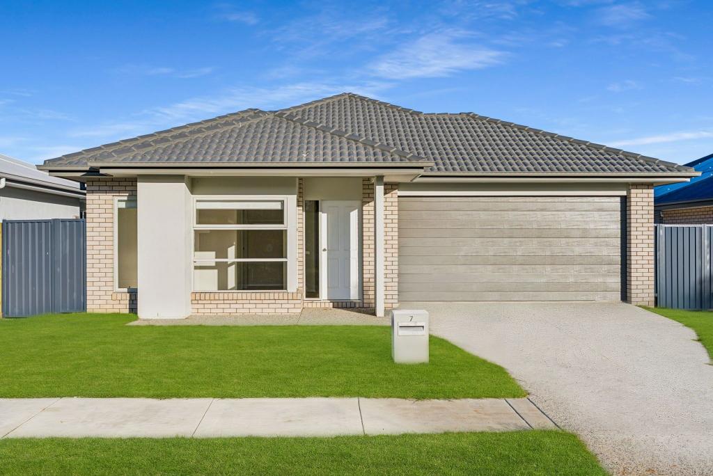 7 Darrau Ave, Yarrabilba, QLD 4207