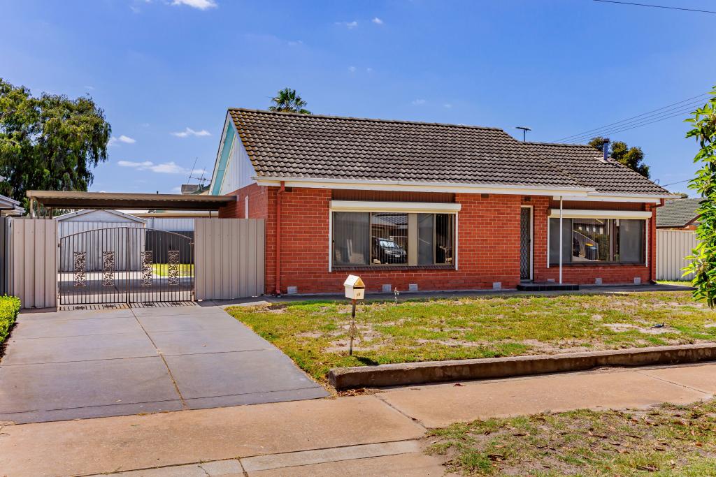 10 Riverina St, Largs North, SA 5016