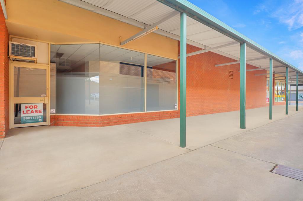 2/347 Cressy St, Deniliquin, NSW 2710