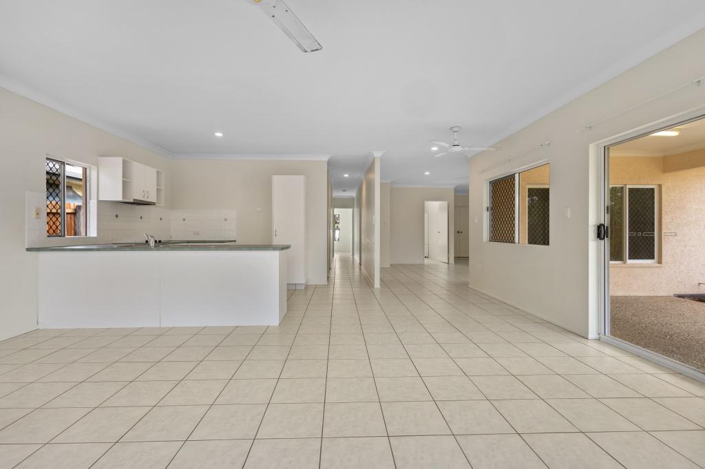 4 Jabiru Cl, Craiglie, QLD 4877