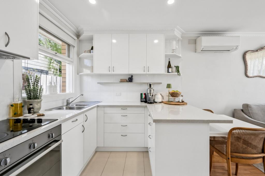 1/2 Martin St, Thomson, VIC 3219