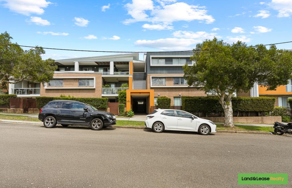 10/3-7 Gover St, Peakhurst, NSW 2210