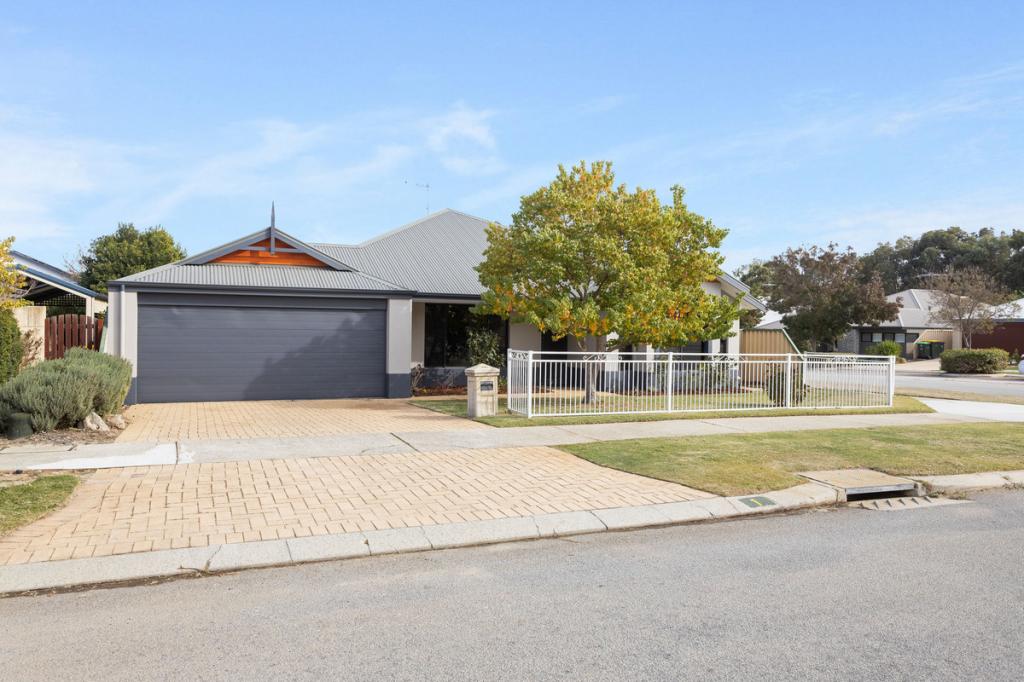 1 Hennessy Dr, Ashby, WA 6065