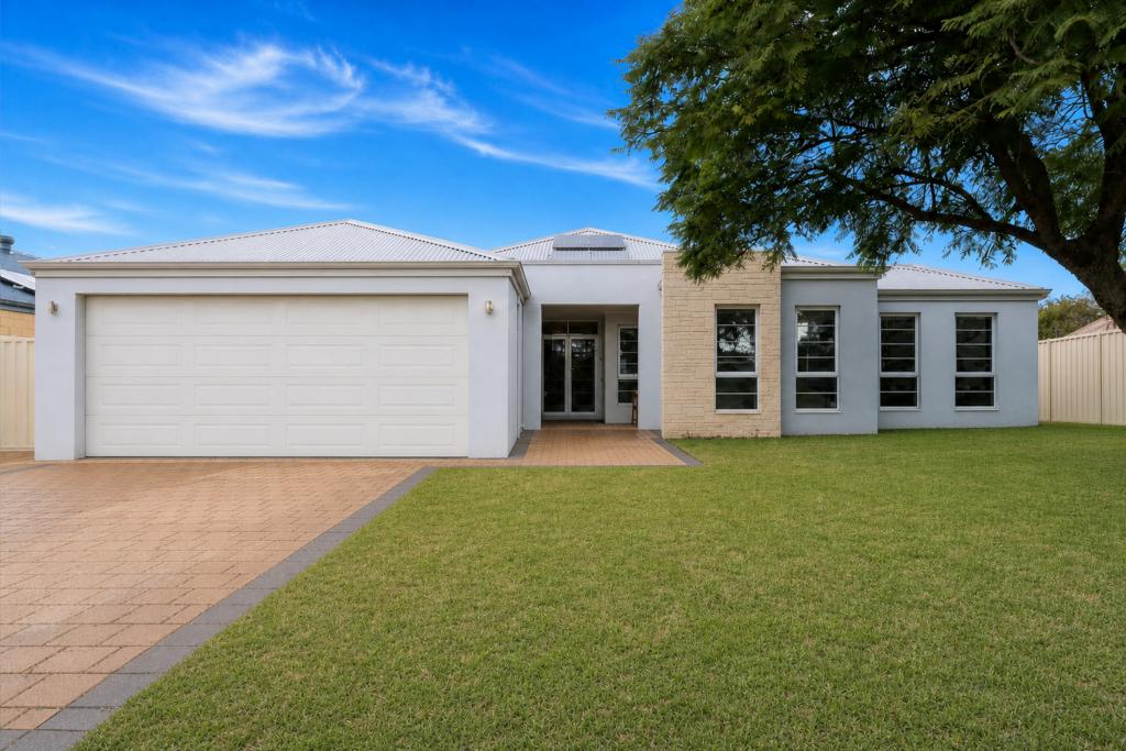 11 Warrior Bvd, Pinjarra, WA 6208