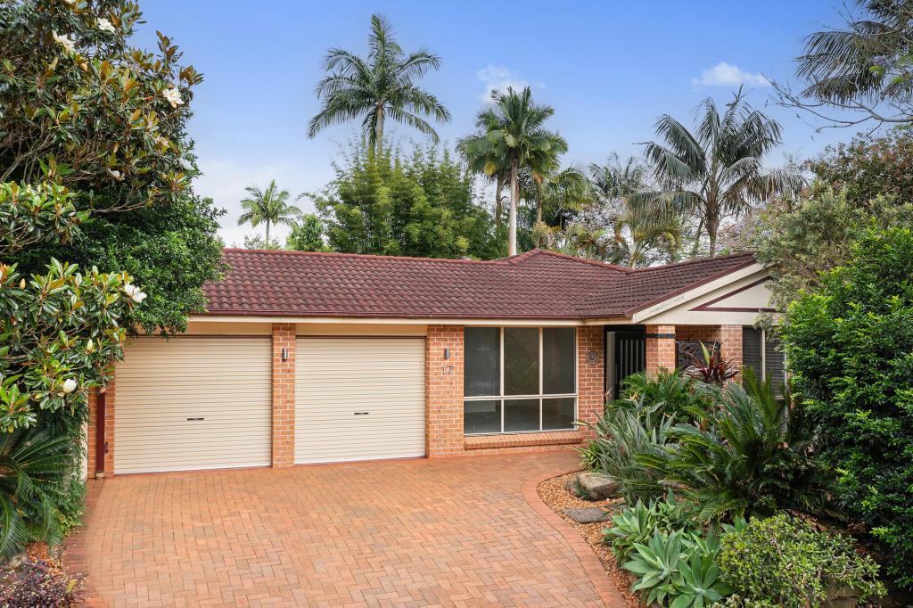 17 Anniversary Pl, Tuggerah, NSW 2259