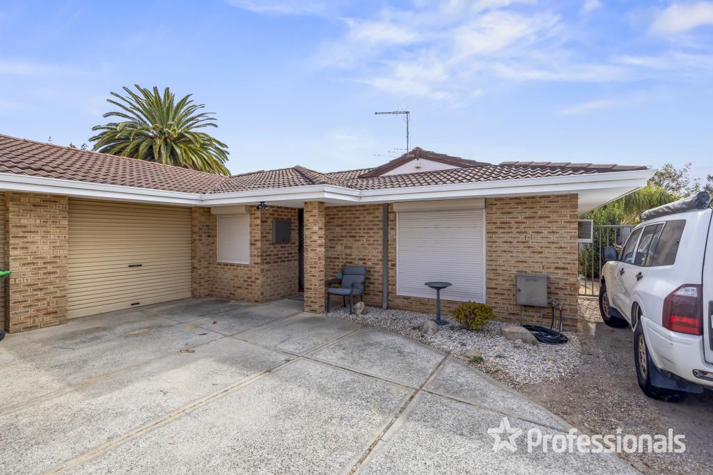 18b Shorne Pl, Marangaroo, WA 6064