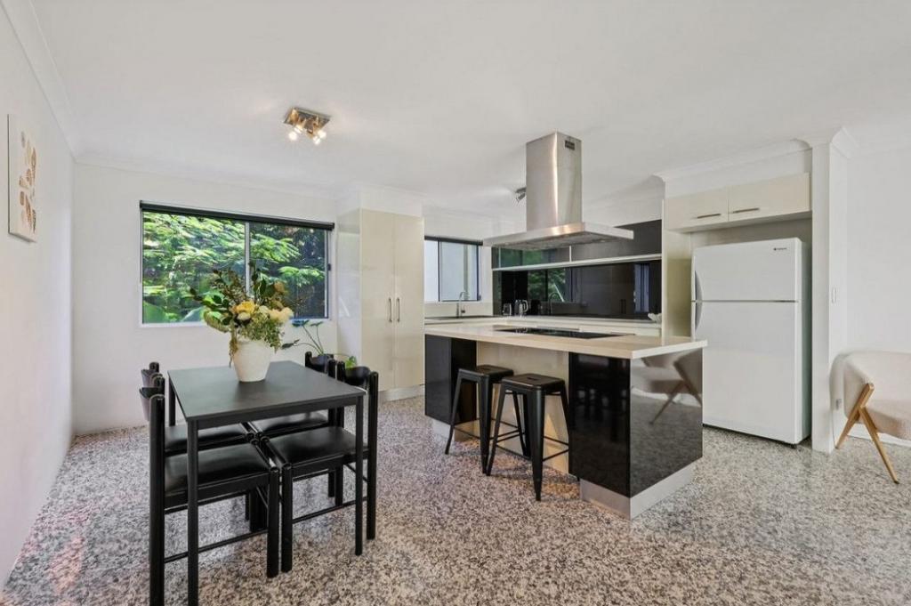 220/19 Burleigh St, Burleigh Heads, QLD 4220