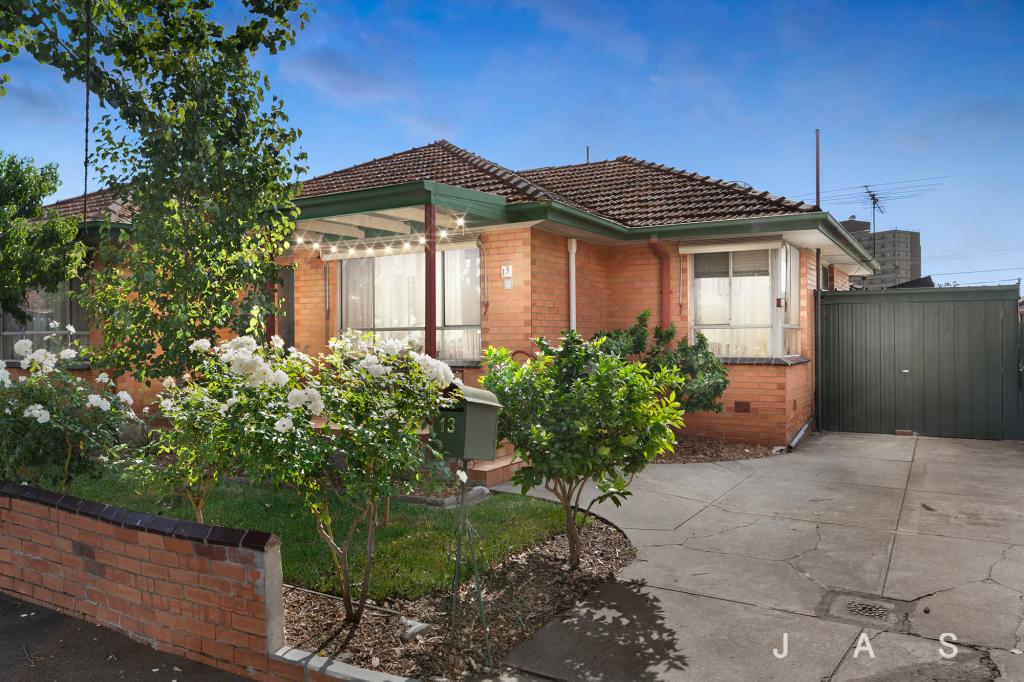 13 Southampton St, Footscray, VIC 3011
