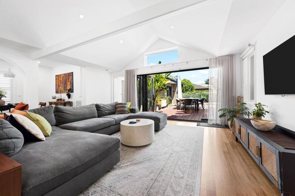 13 Melosa Ave, Brighton East, VIC 3187