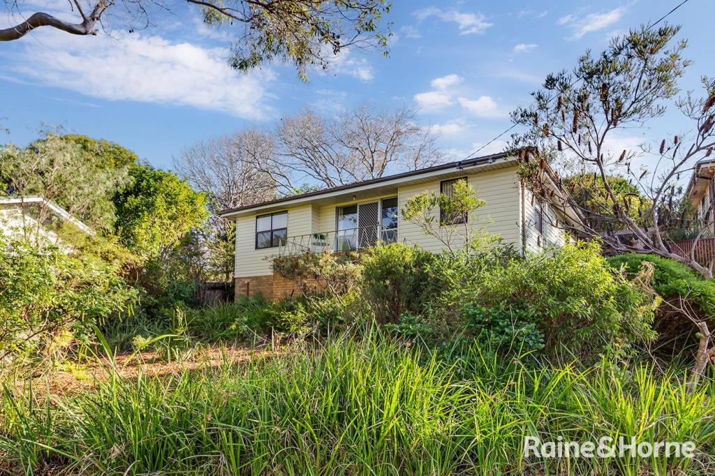 13 Cadaga Rd, Gateshead, NSW 2290