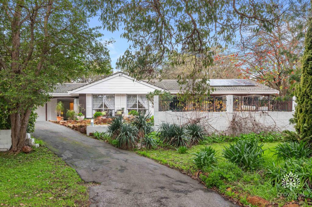 20 Headingly Rd, Kalamunda, WA 6076